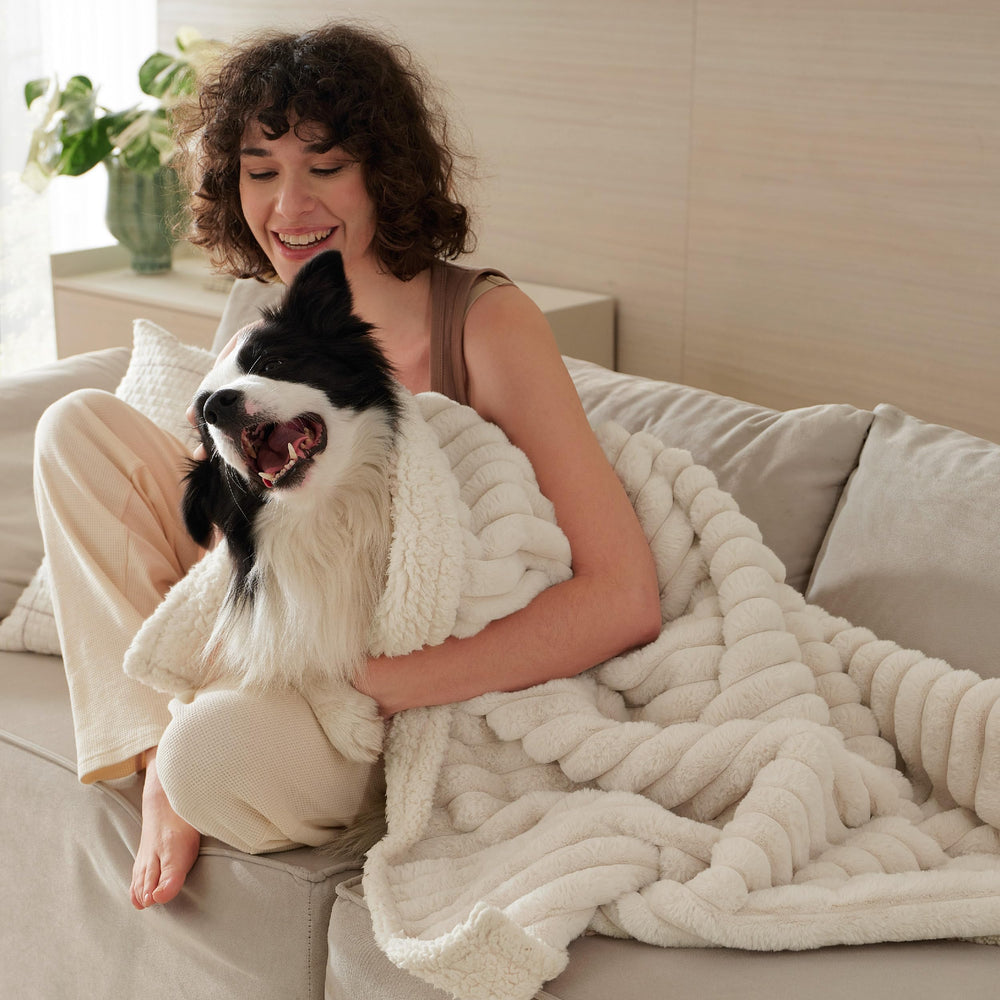 Bedsure sherpa closeup highlighting plush texture and warmth