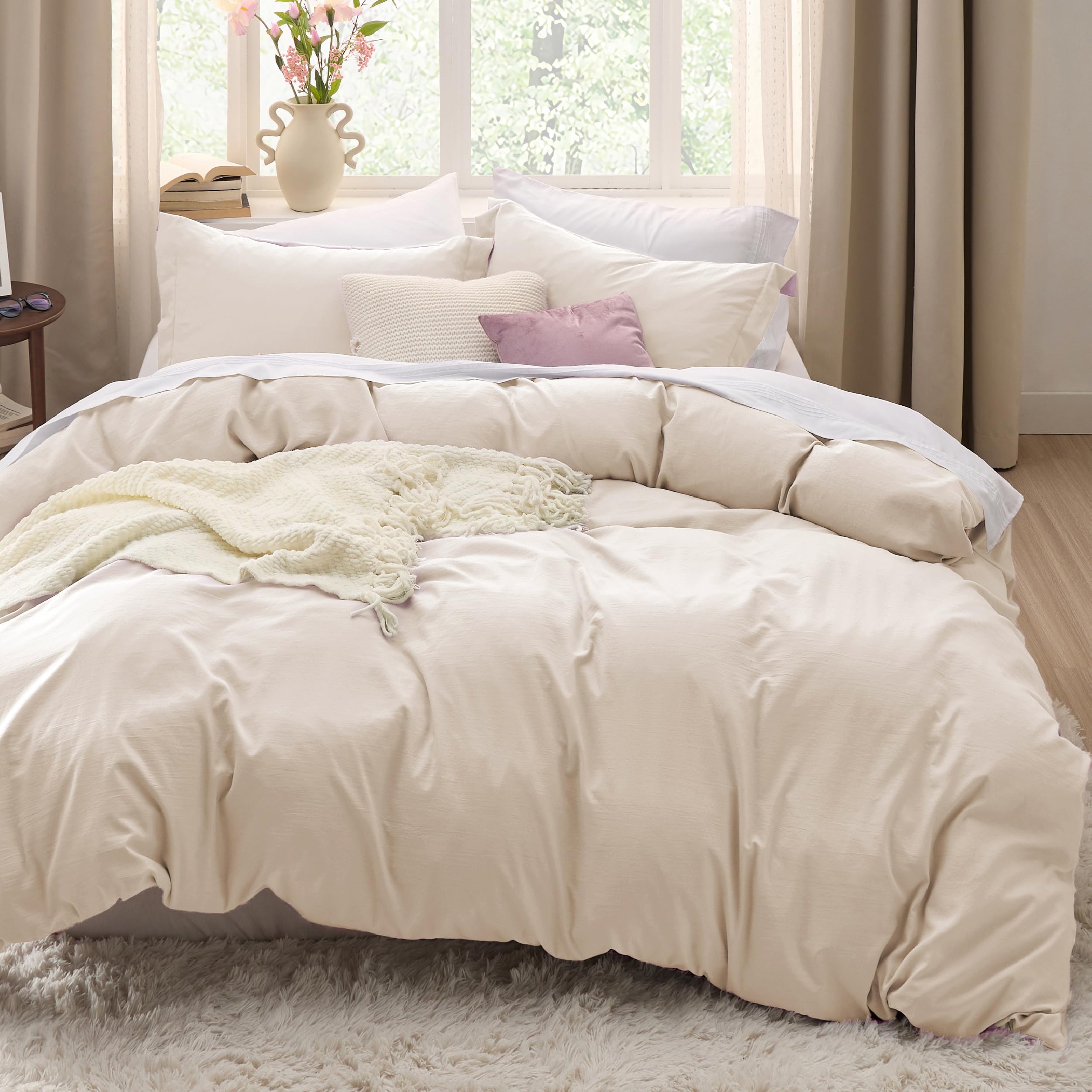 Bedsure king duvet cover front view showing cream color and neat fit