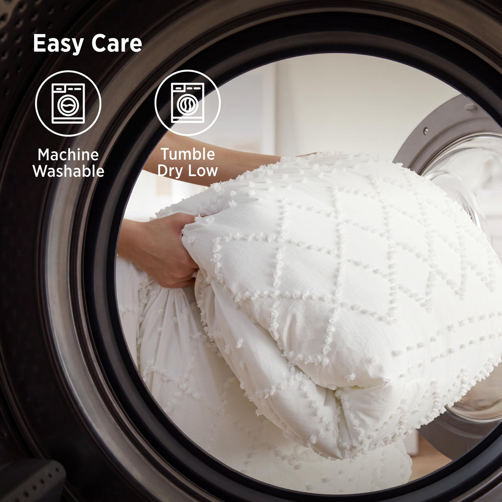 Bedsure product label and OEKO-TEX tag confirming tested safety and peace of mind