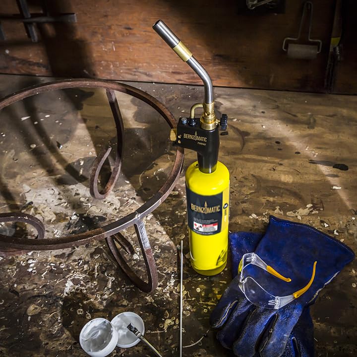 Bernzomatic TS8000 heating a copper pipe joint showing application benefit: efficient brazing