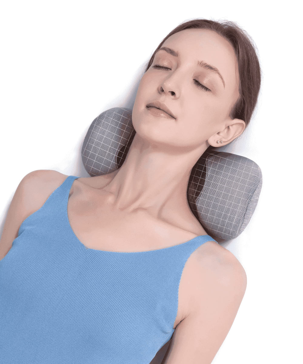 Bespilow packed in carry-on with pouch for convenient portability