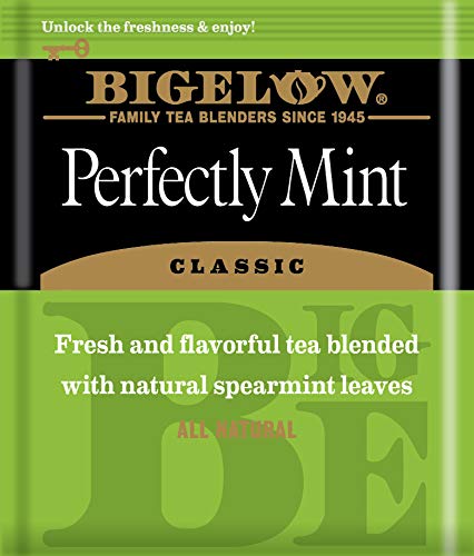 Bigelow Tea ingredient label close-up showing hand-picked teas and natural flavors