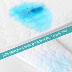 Biloban close-up of soft top texture highlighting comfort and absorbency