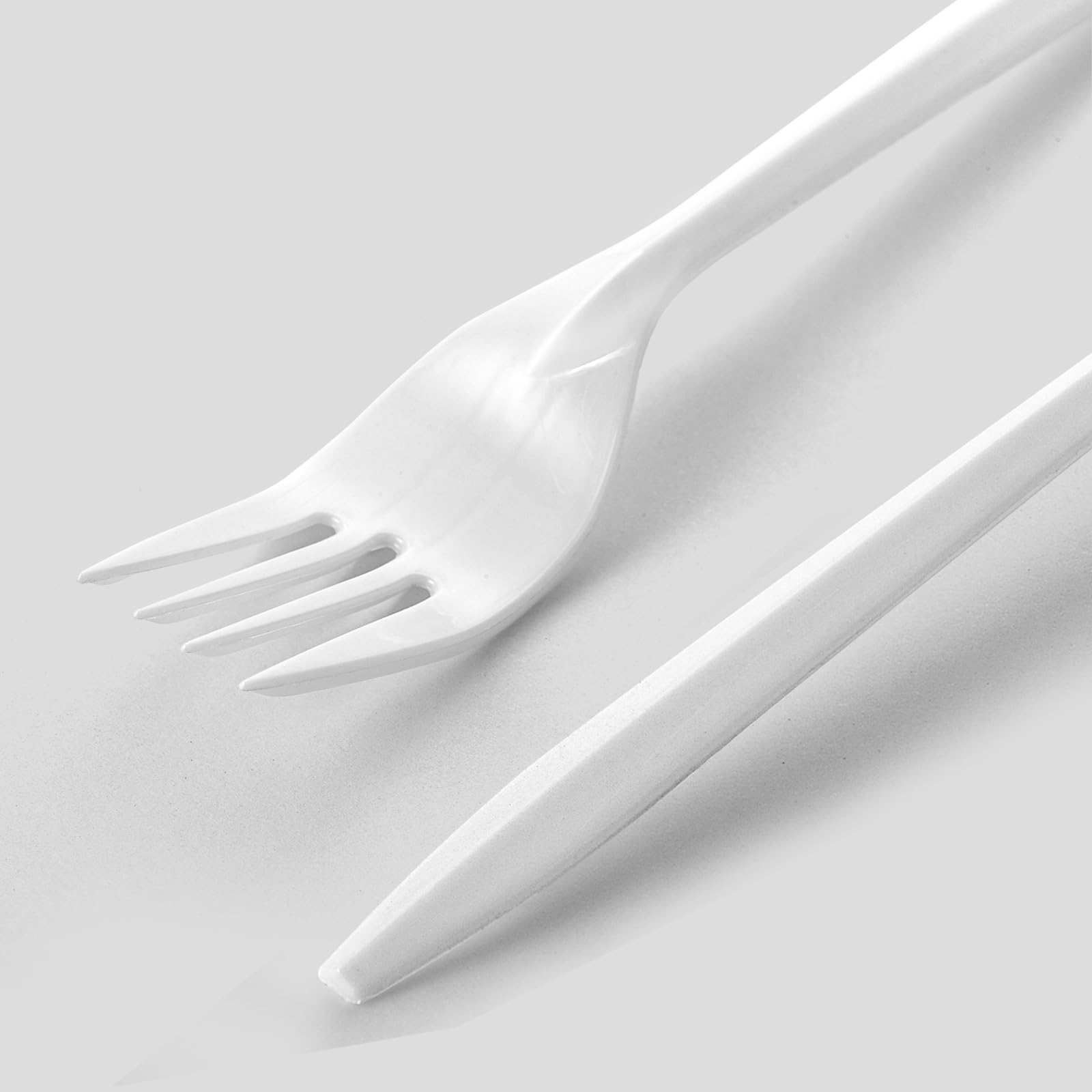 biocean stacked forks inside open box for easy storage and access