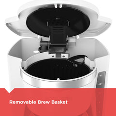 BLACK+DECKER easy-view water window indicating precise fill levels for accurate brewing