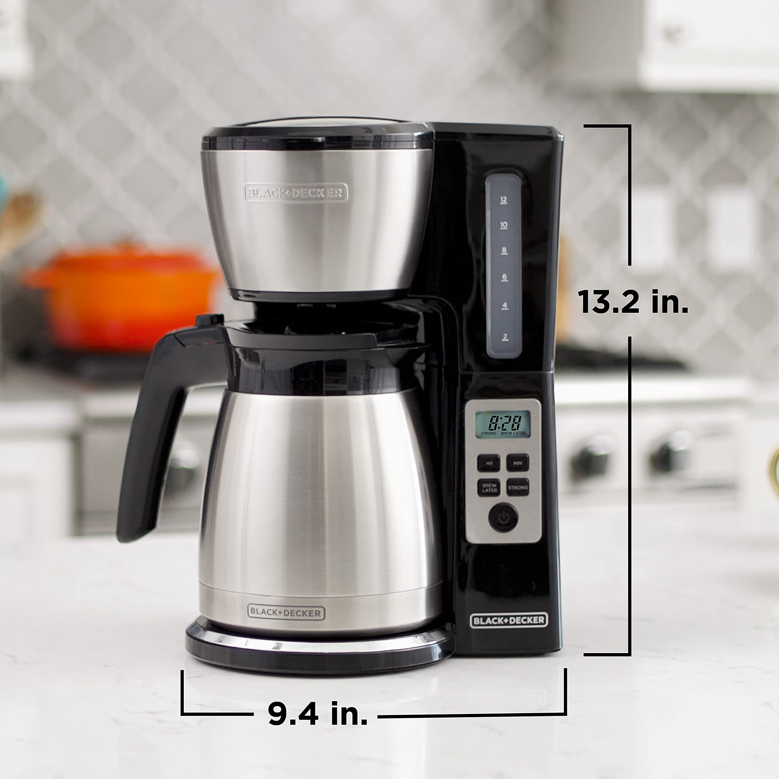 BLACK+DECKER in kitchen lifestyle scene delivering hot coffee for family or guests