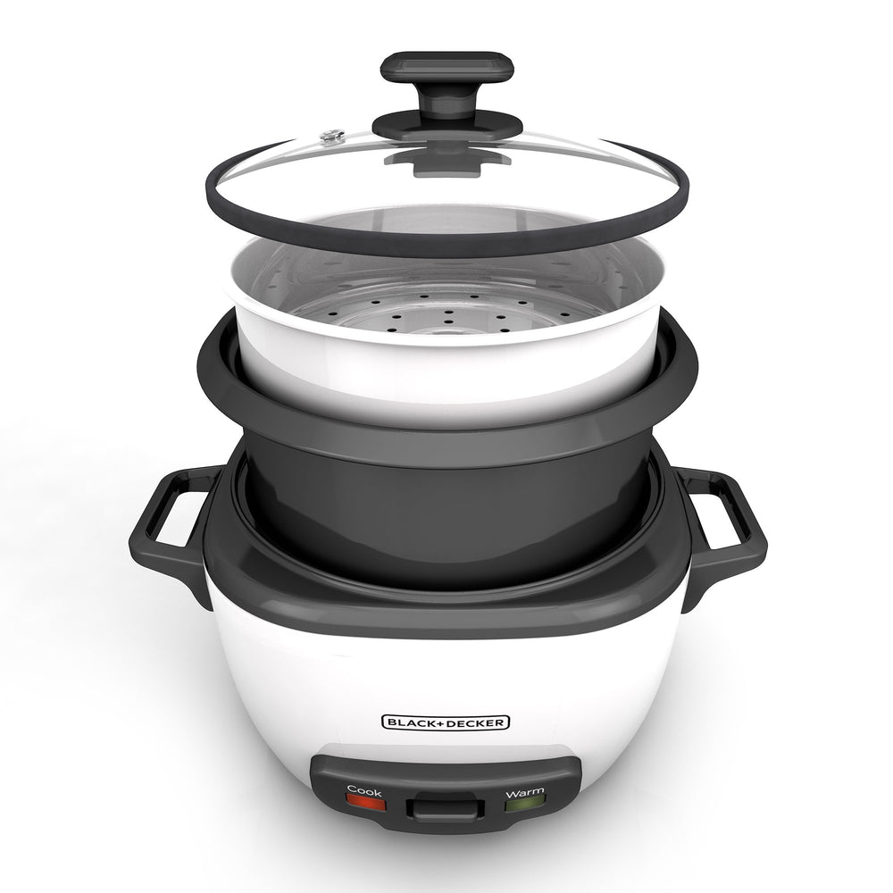 BLACK+DECKER closeup of fluffy cooked rice showing consistent texture benefit