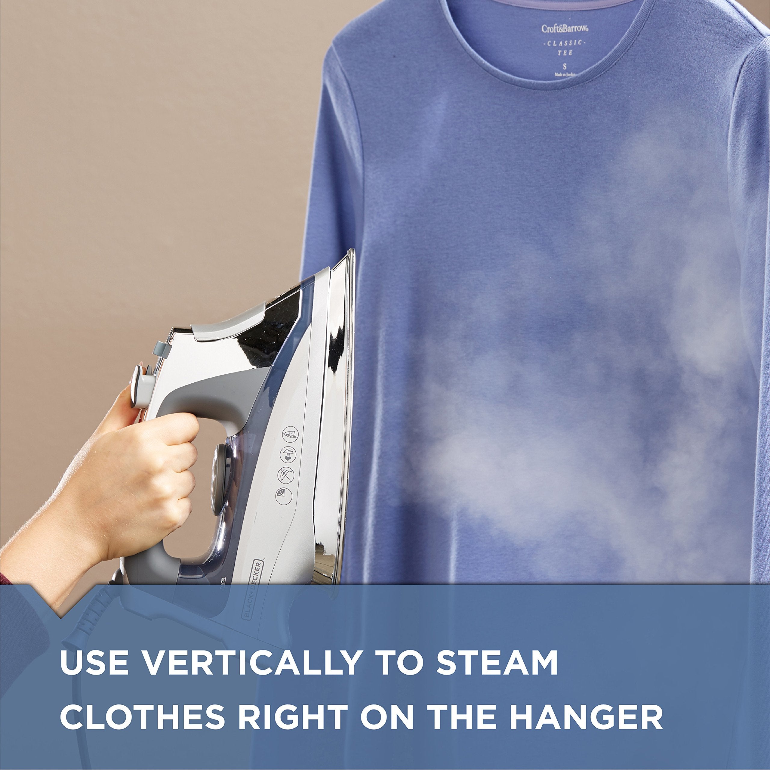 BLACK+DECKER vertical steaming on hanger for fast touchup convenience