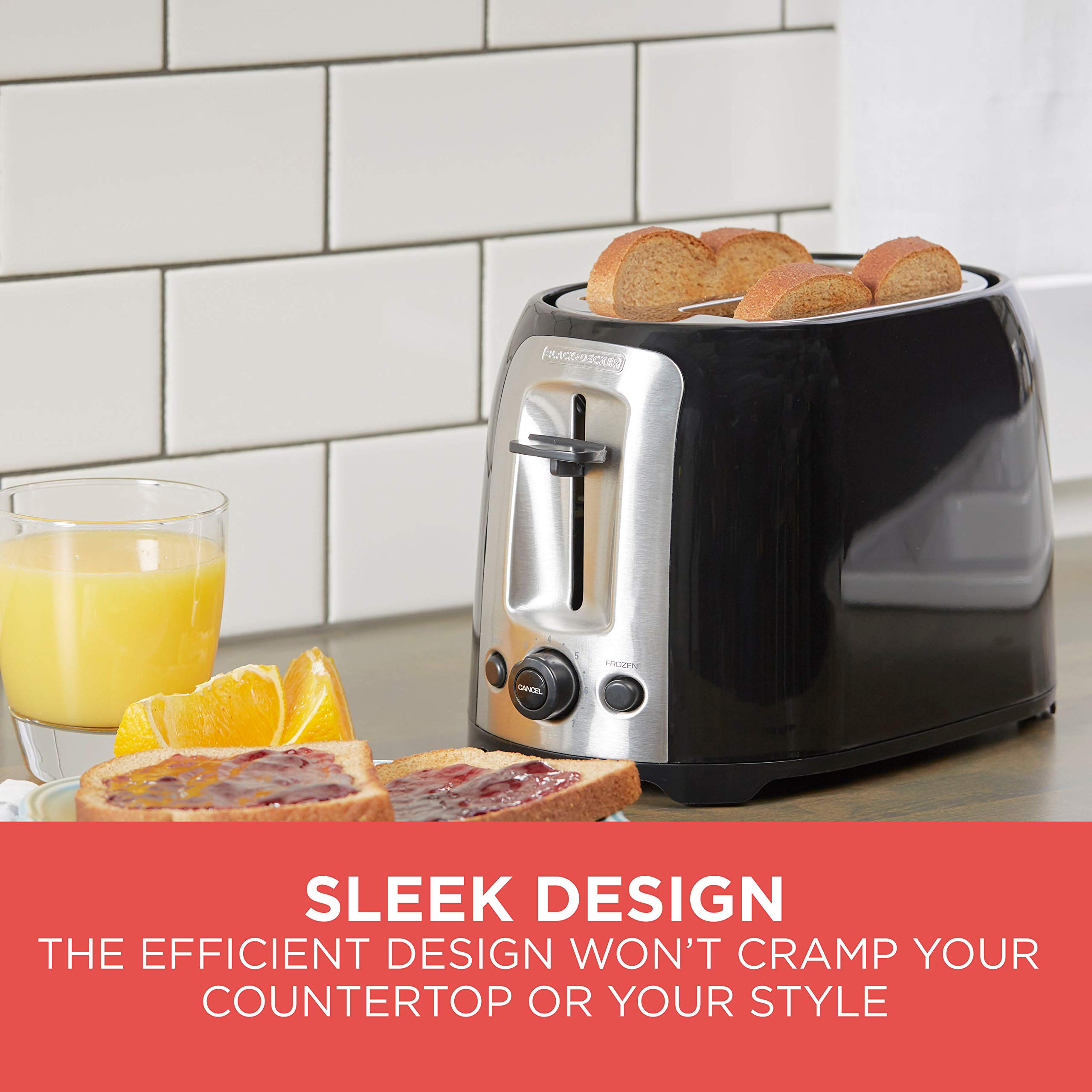 BLACK+DECKER close-up of extra-lift lever for safe toast removal benefit