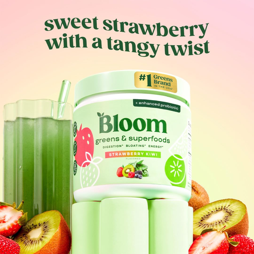 Bloom Nutrition powder texture close-up highlighting fine blend and easy mixing benefit