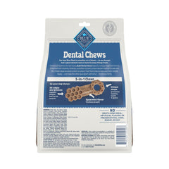 Blue Buffalo close-up of chew ridges and grooves for plaque control