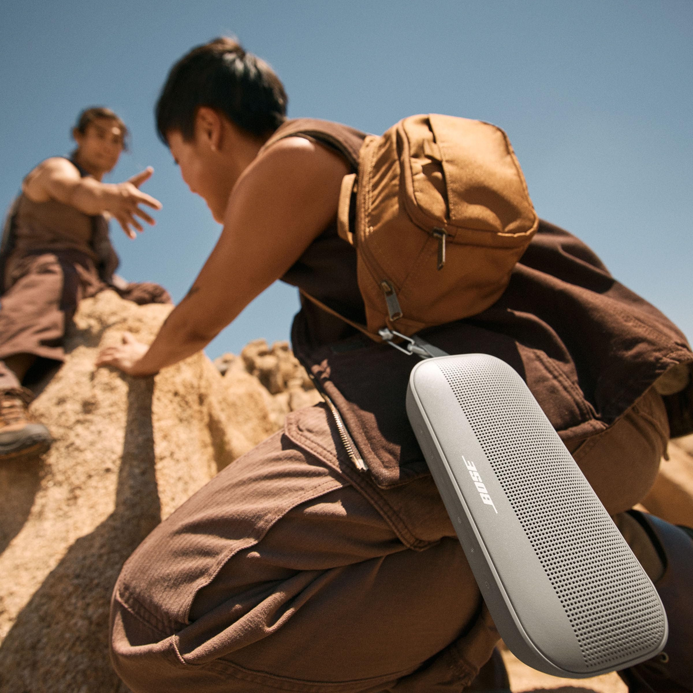 Bose SoundLink Flex top buttons closeup, quick playback control and call handling