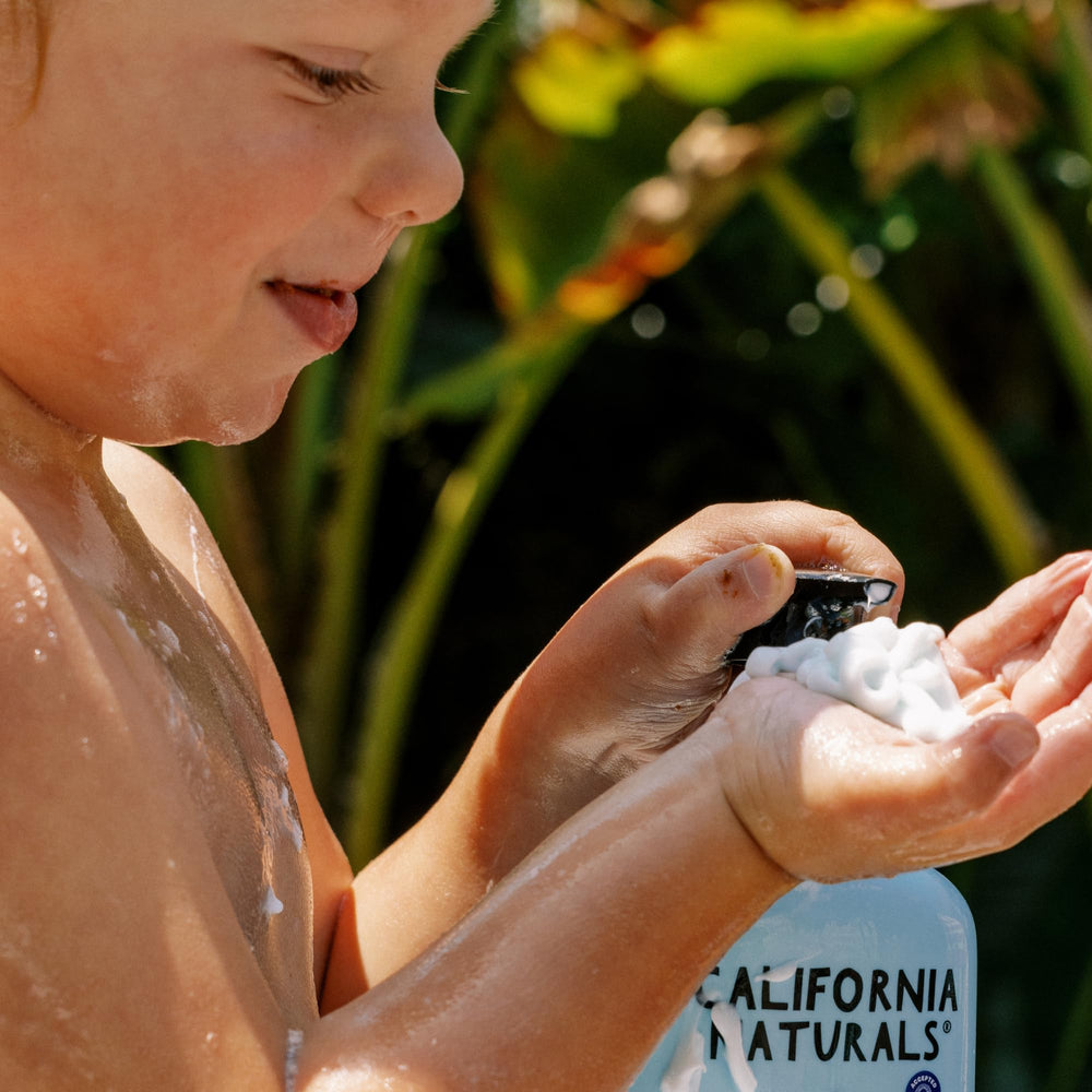 California Naturals PCR bottle label detail highlighting recycled packaging benefits