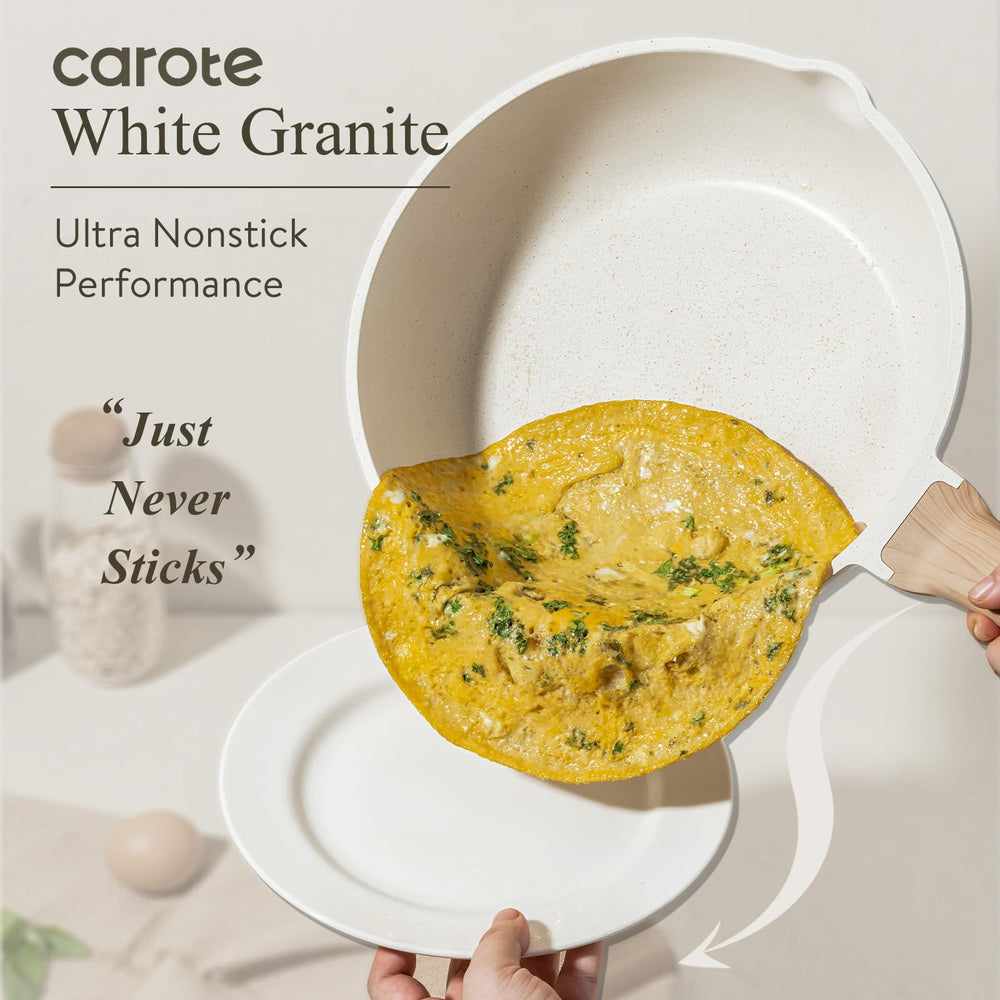 CAROTE underside showing magnetic stainless-steel induction base for even heat distribution
