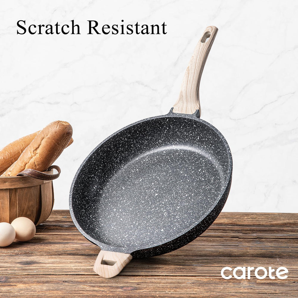 CAROTE skillet on induction stove cooking omelette quickly with even heat distribution