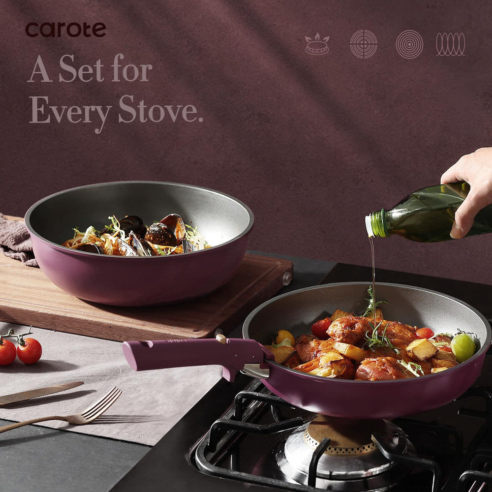 CAROTE saucepan with silicone lids highlighting airtight coverage and convenient sealing