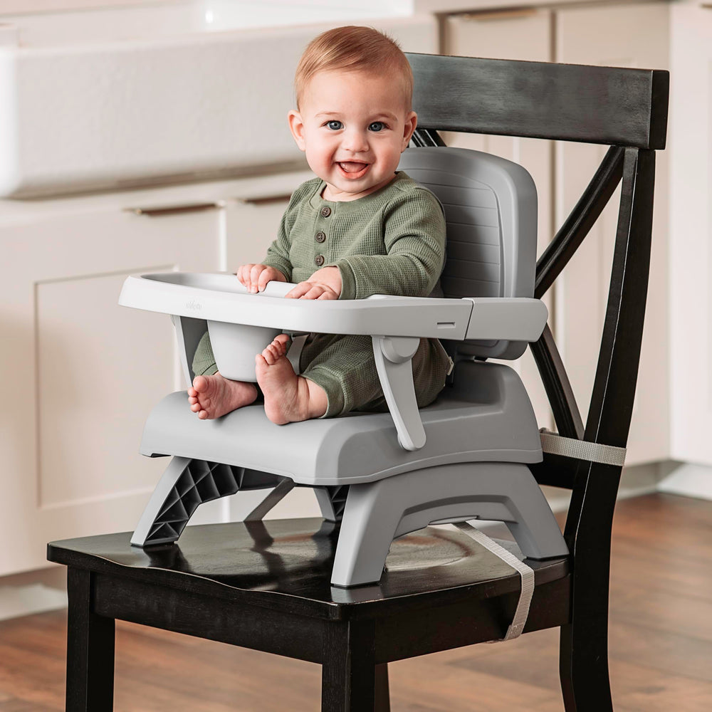 Chicco built-in handle shown for fast carrying and travel convenience