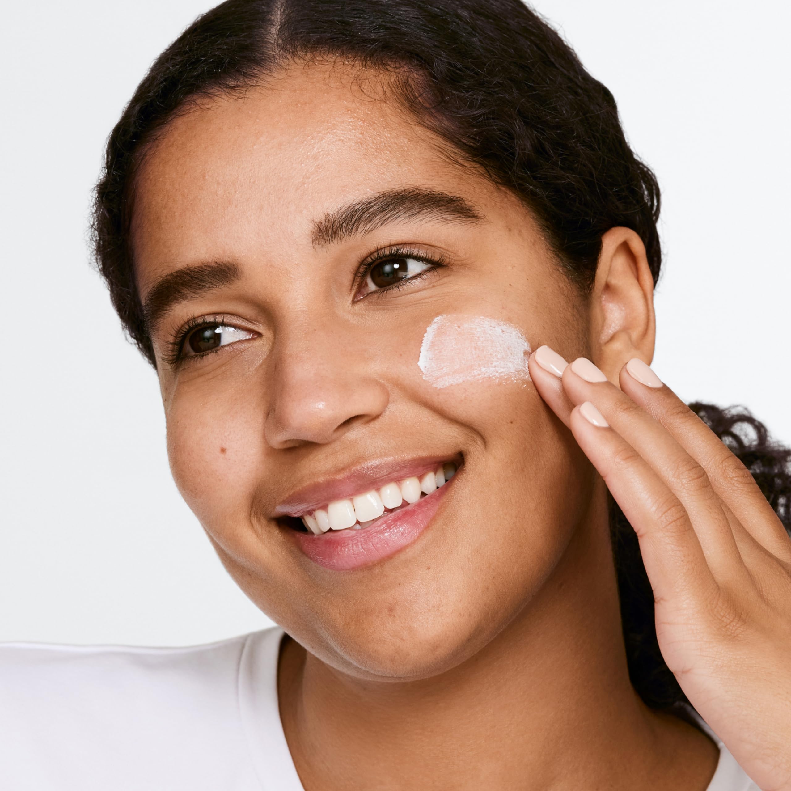 Clinique exfoliating face scrub in bathroom routine with quick rinse benefit and minimal residue