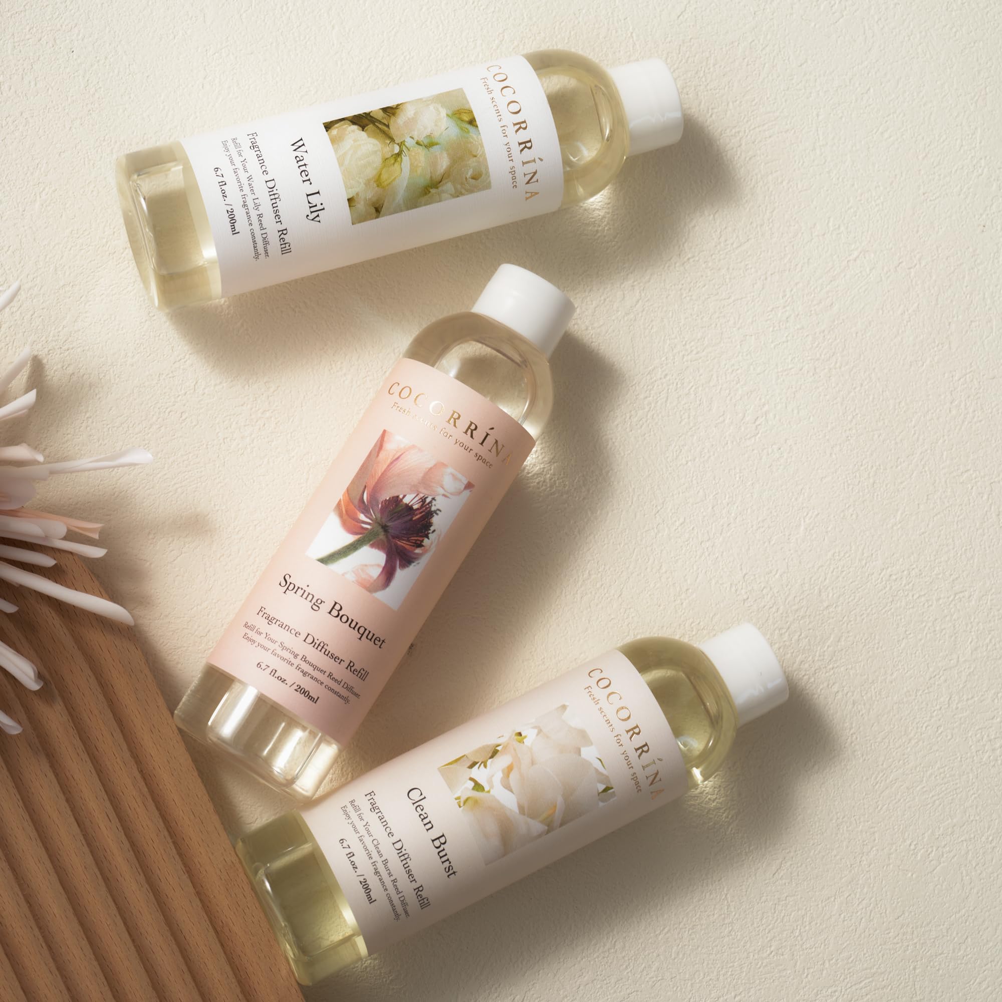 COCORRÍNA label detail on bottle highlighting scent name and premium quality benefit