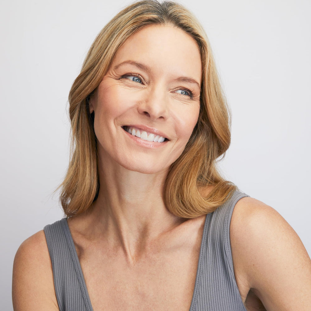 Colorescience label and ingredients panel highlighting mineral actives and benefits