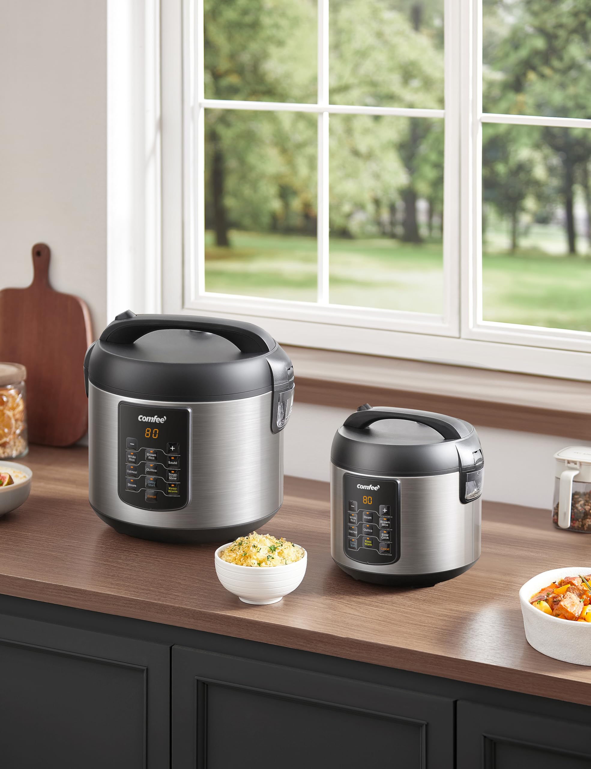 COMFEE' cooker beside fruit to show compact 2 qt capacity and small-footprint scale