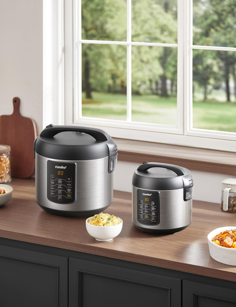 COMFEE' cooker beside fruit to show compact 2 qt capacity and small-footprint scale