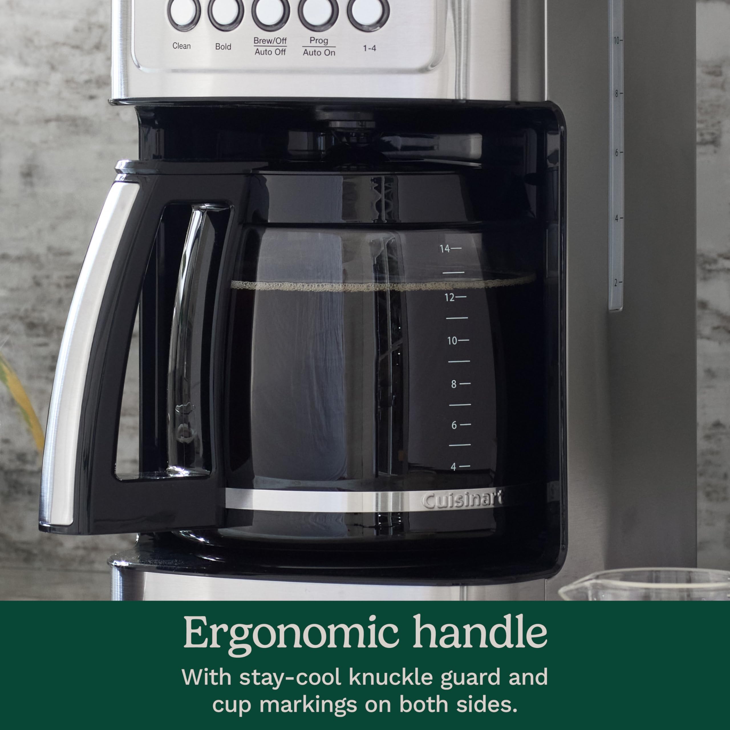 Cuisinart carafe pouring coffee into cup illustrating dripless spout benefit