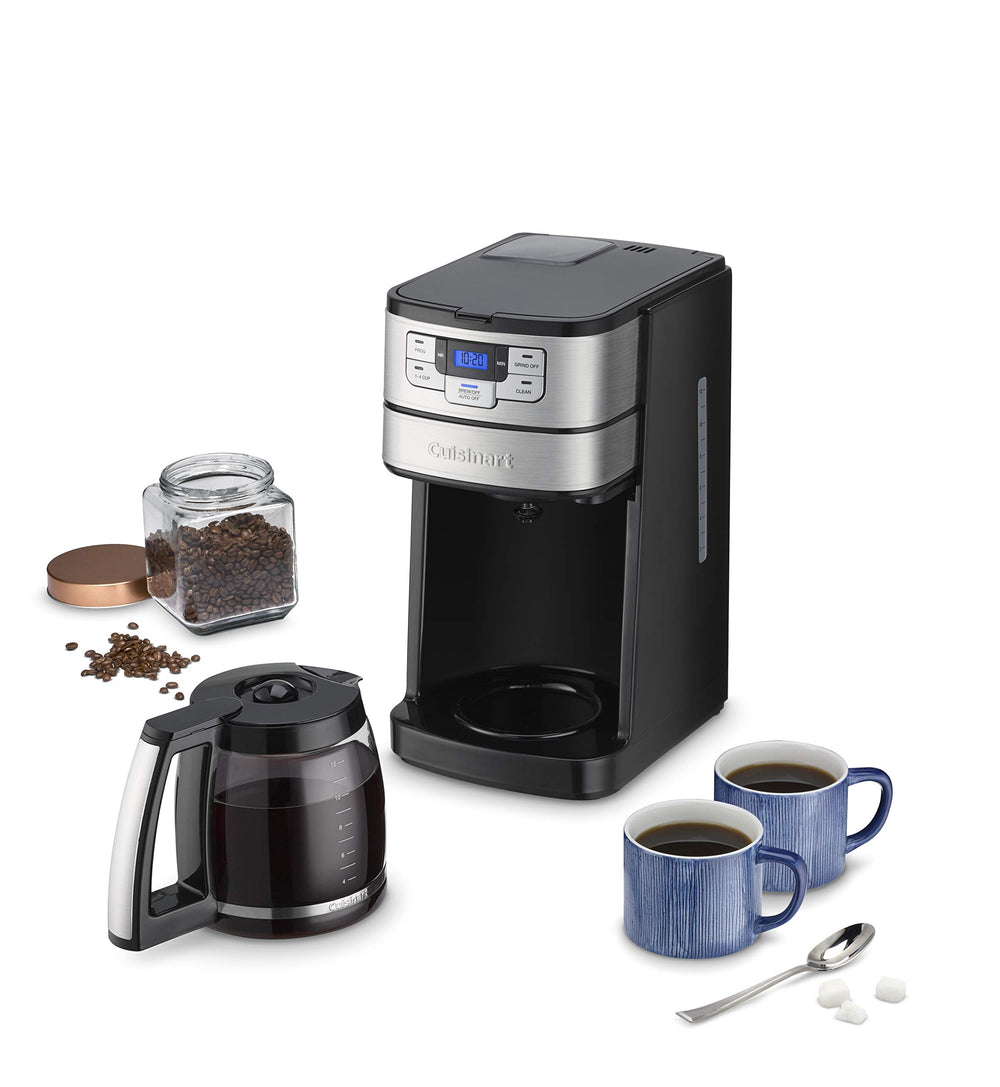 Cuisinart glass carafe pouring coffee to illustrate a smooth, clear pour benefit