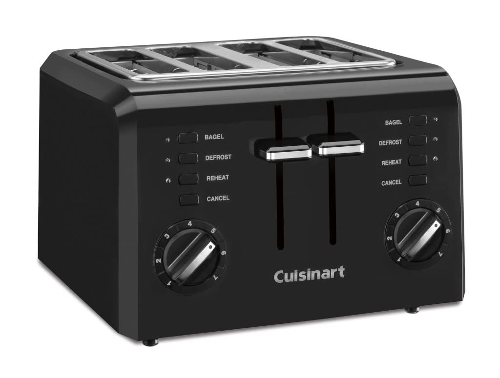 Cuisinart wide 1.5 inch slot detail showing room for thick bagels benefit