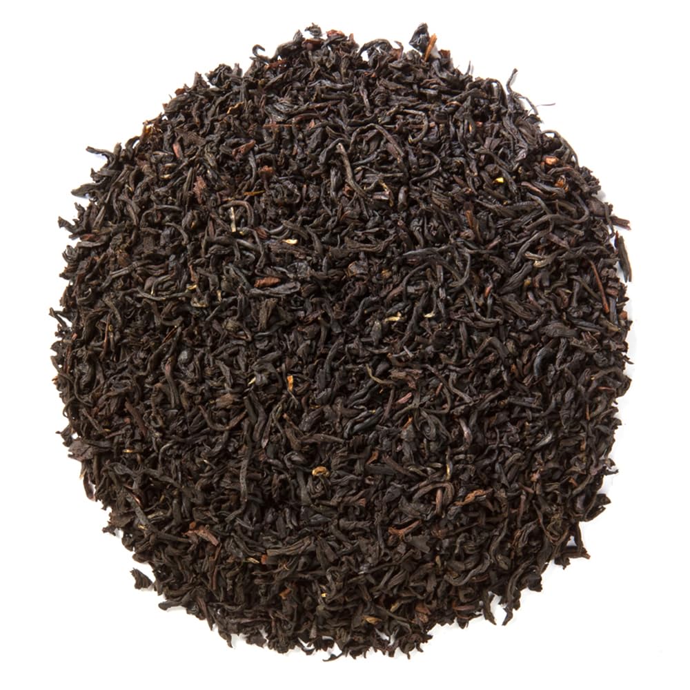 Close-up of Davidson's Earl Grey loose leaves displaying rich texture and fragrant bergamot notes