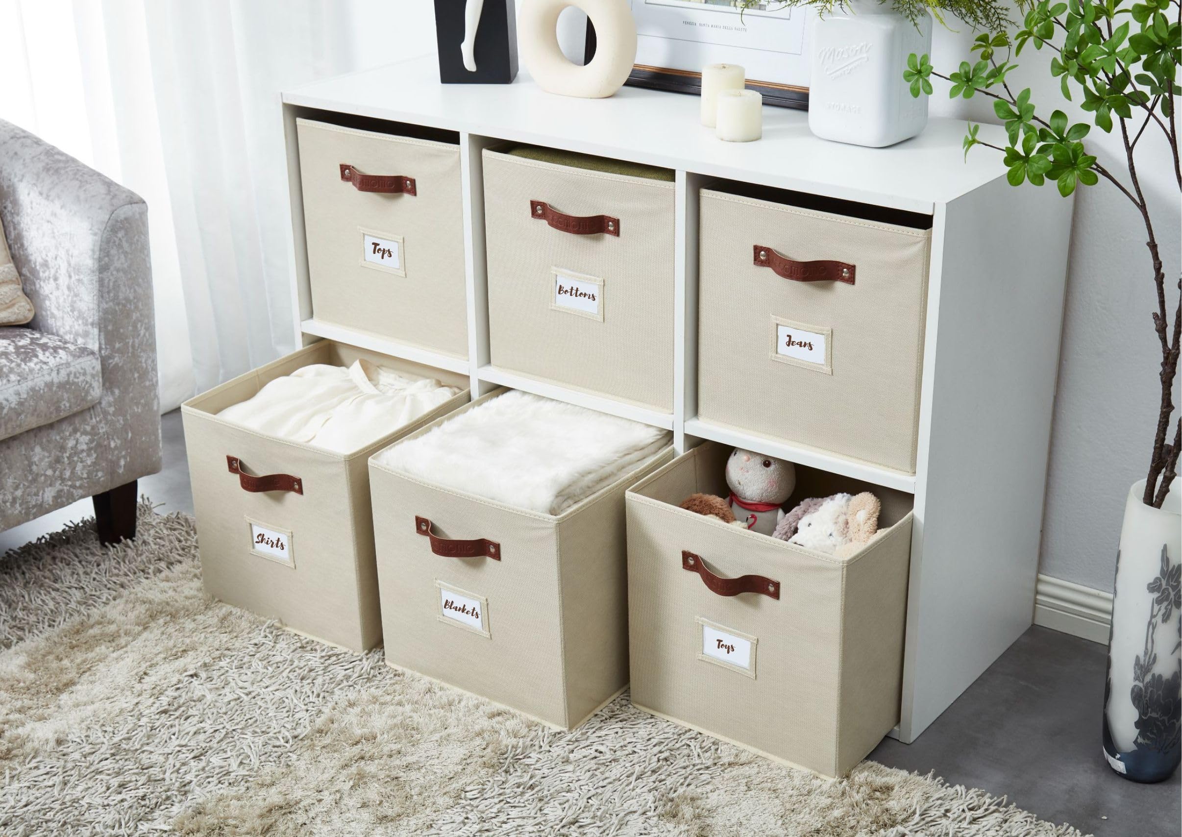 DECOMOMO lifestyle dorm room setup highlighting versatility and order