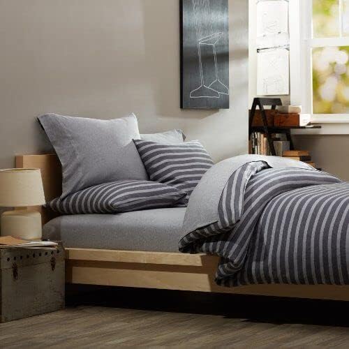 DESTINY CRESCENT sheets on mattress to compare size and show proper Full XL fit and neat edges