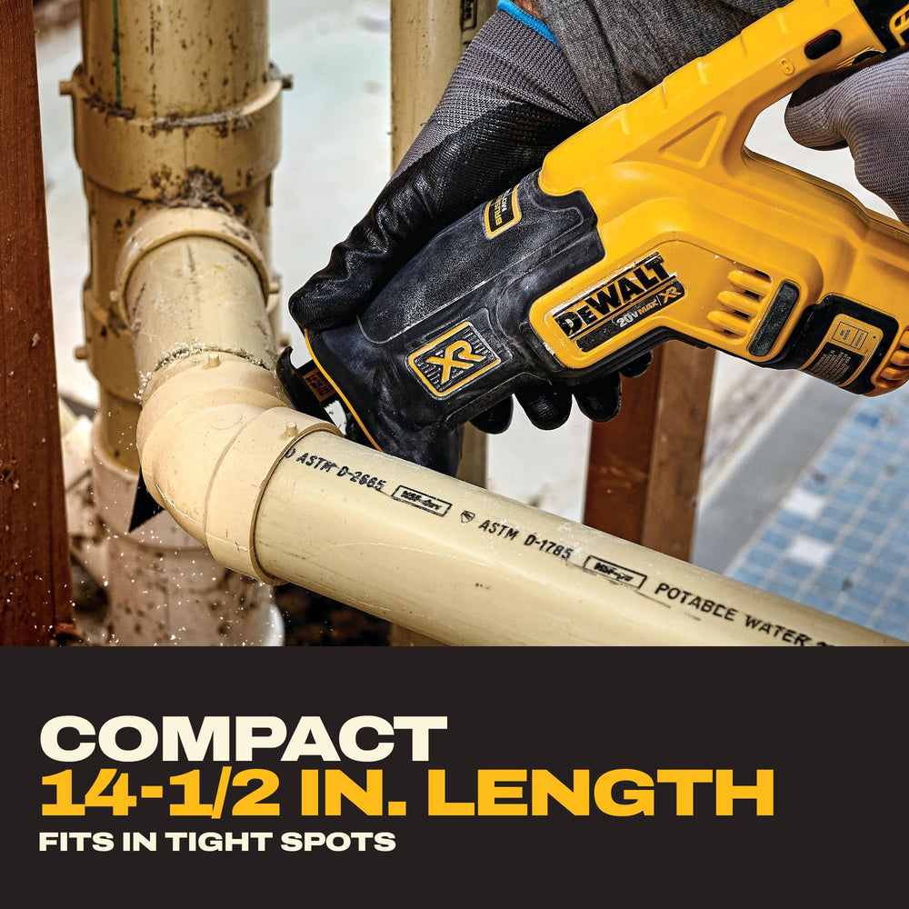 DEWALT DCS367B close-up of keyless blade clamp for fast changes