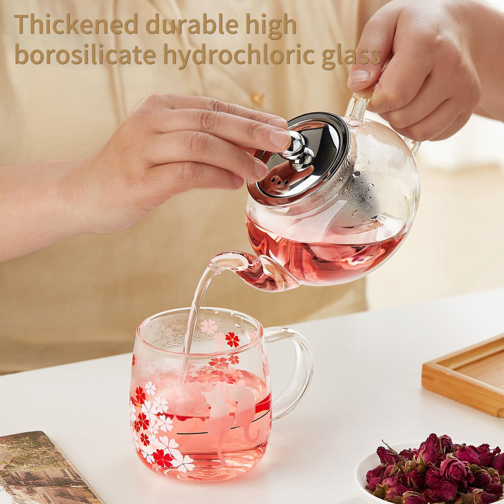 DOPUDO closeup of stainless steel infuser highlighting fine mesh for clean leaf separation and easy cleaning