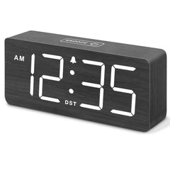 DreamSky front display showing large digits and clear time for easy reading
