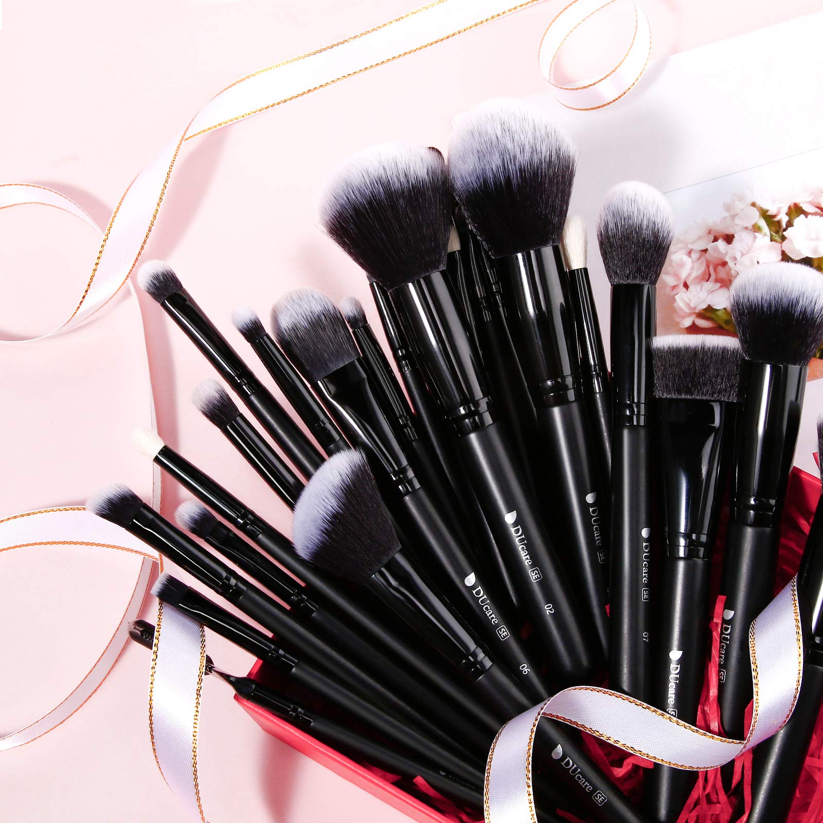 DUcare full set laid out displaying all brushes for versatile makeup routines