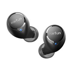 EarFun front packaging showing earbuds and case, clear product presentation benefit