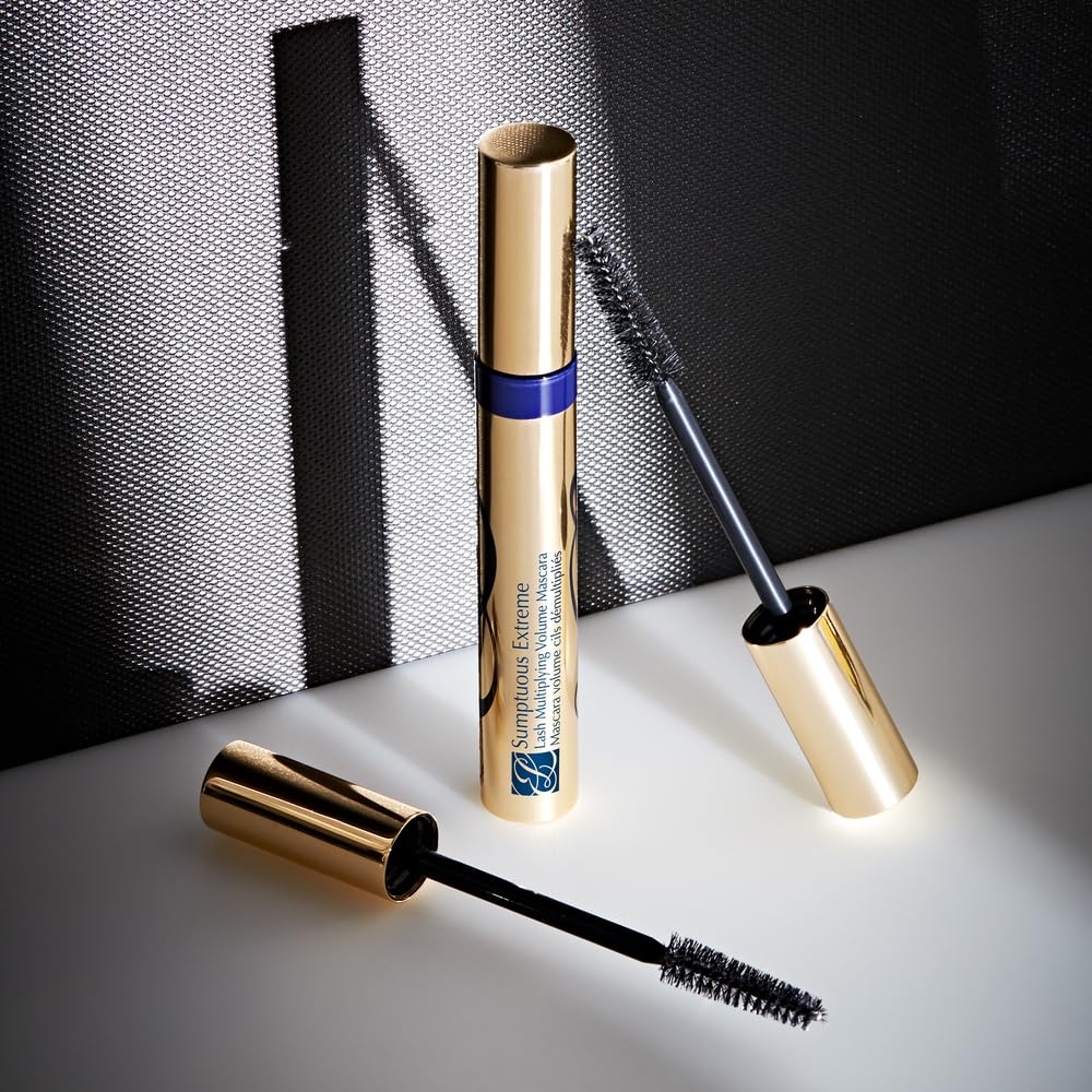 Estée Lauder before and after lashes demonstrating multiplied volume and lift