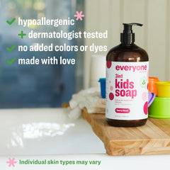 everyone close-up foam texture illustrating gentle lather for delicate skin