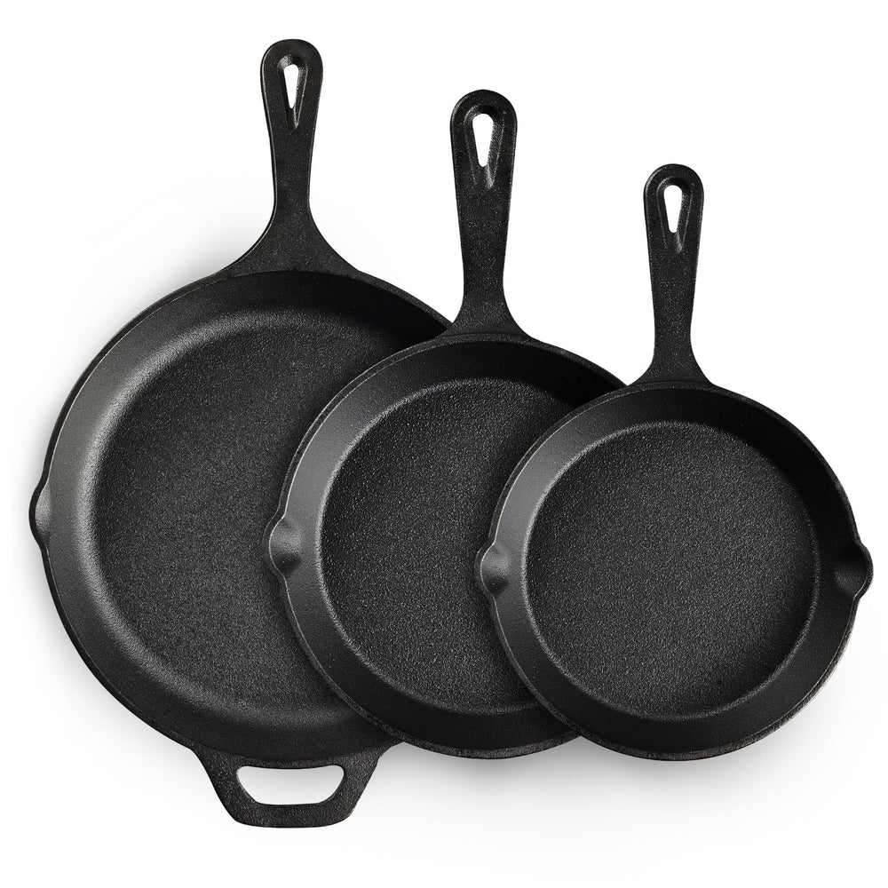EWFEN cast iron skillet front view showing professional finish and durable build for even cooking
