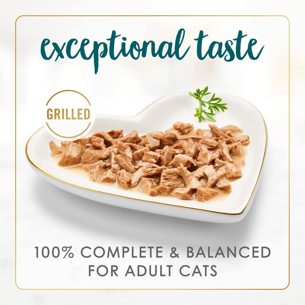 Fancy Feast pouring gravy into bowl showing moist, appetizing meal benefit