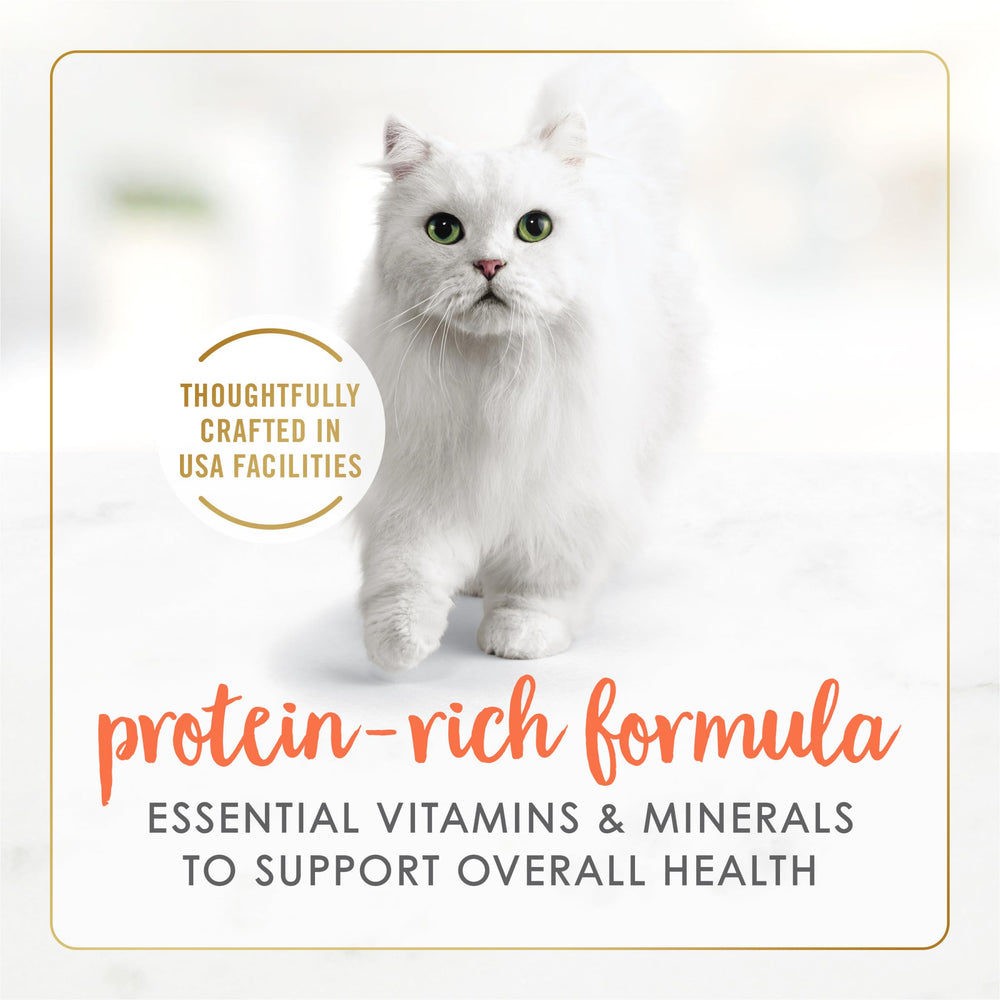 Fancy Feast raw chicken and tuna ingredients signifying quality proteins