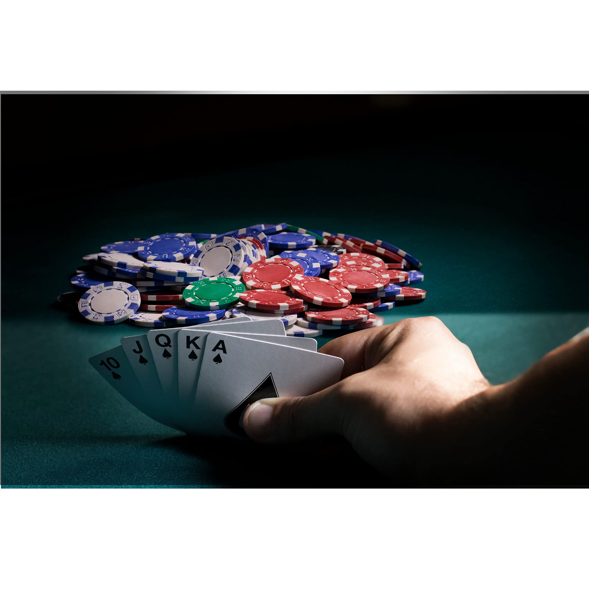 Fat Cat chip stack closeup highlighting Claytec texture and casino-weight feel