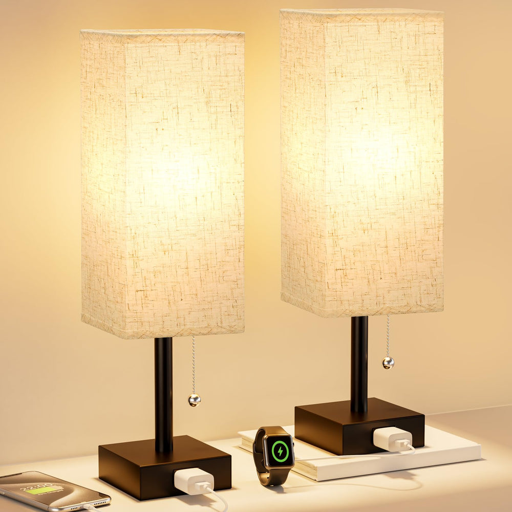 Fenmzee front view pair showing matching bedside lamps and balanced lighting