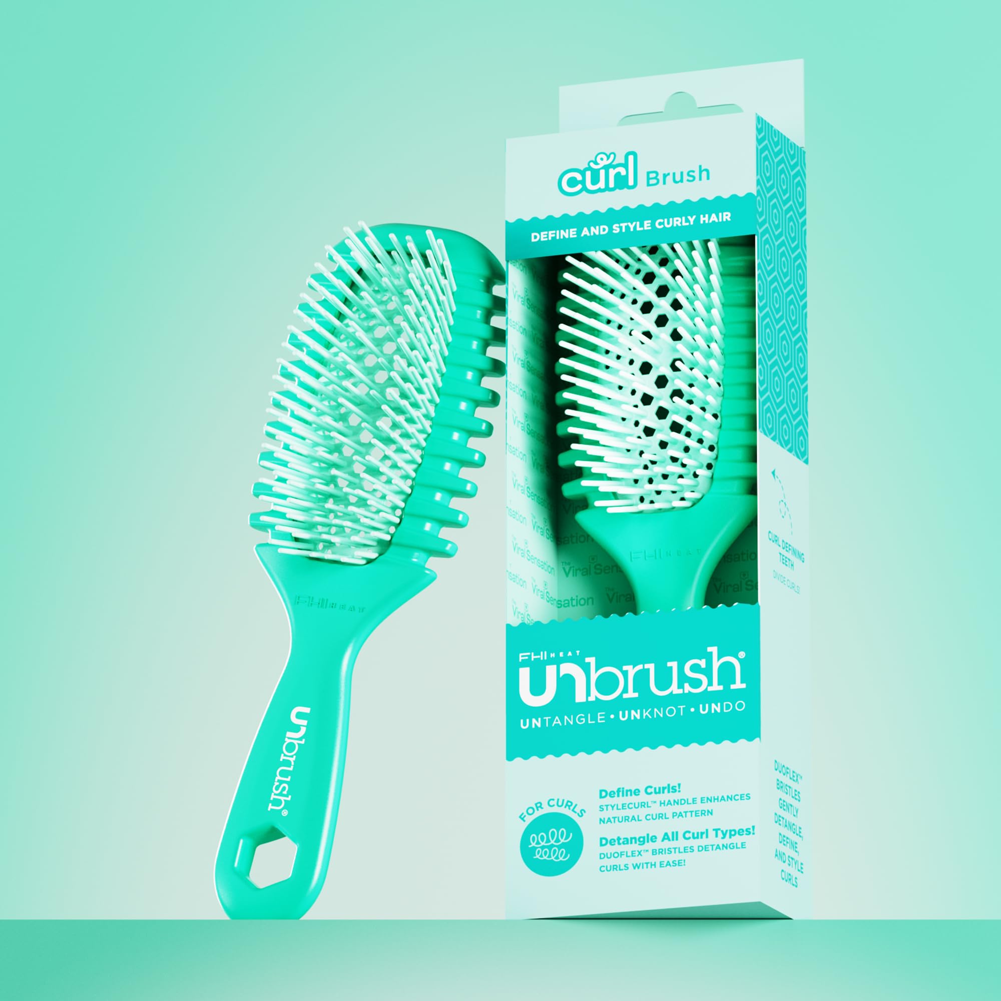 FHI Heat UNbrush Curl held in hand indicating lightweight 1.5 oz comfort