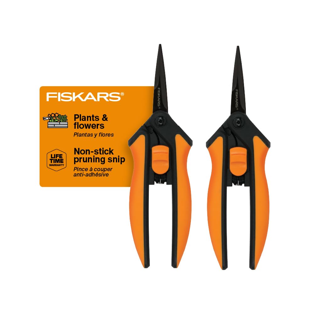 Fiskars front packaging showing two 6" pruning snips, durable and ready