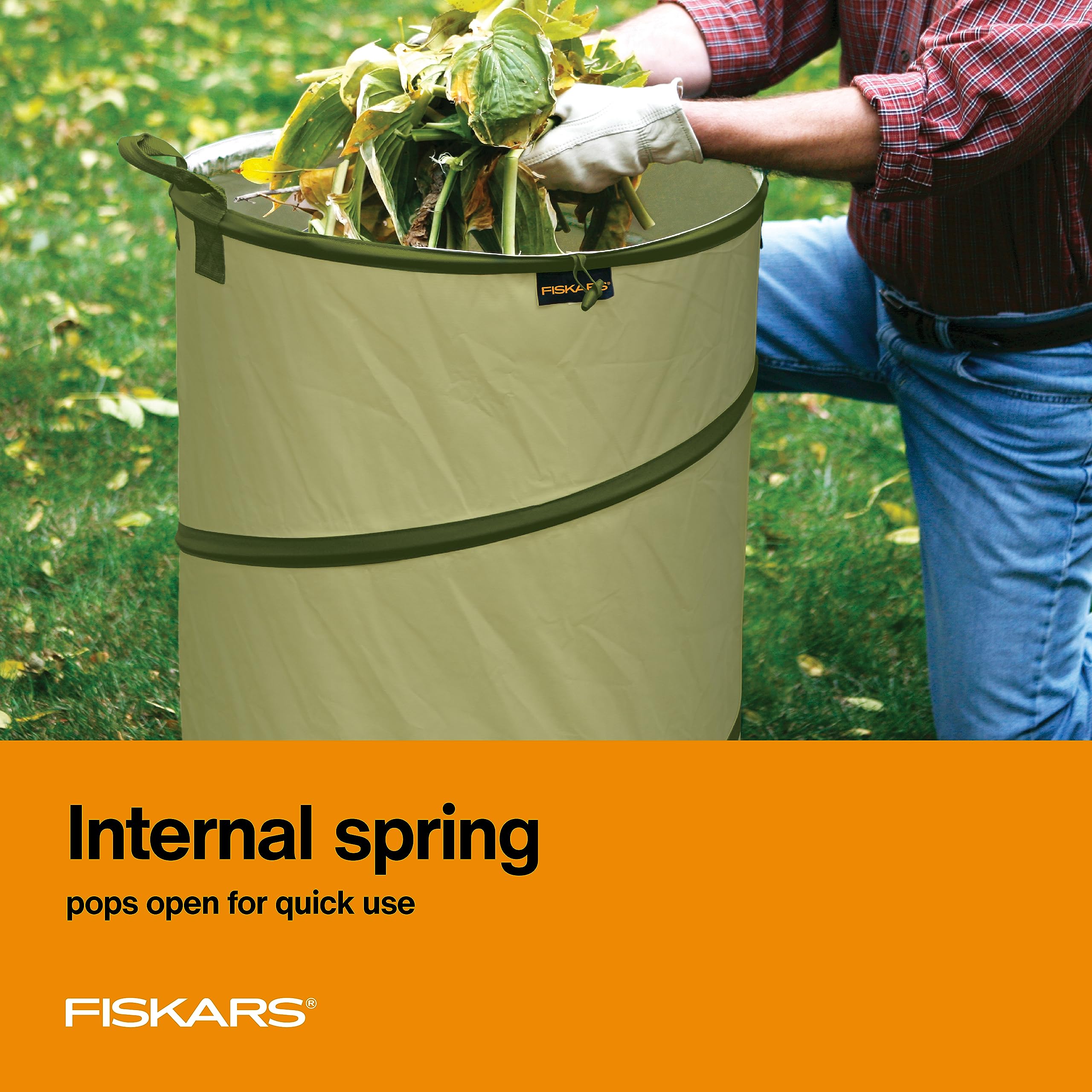 Fiskars handle and seam detail for comfortable carrying
