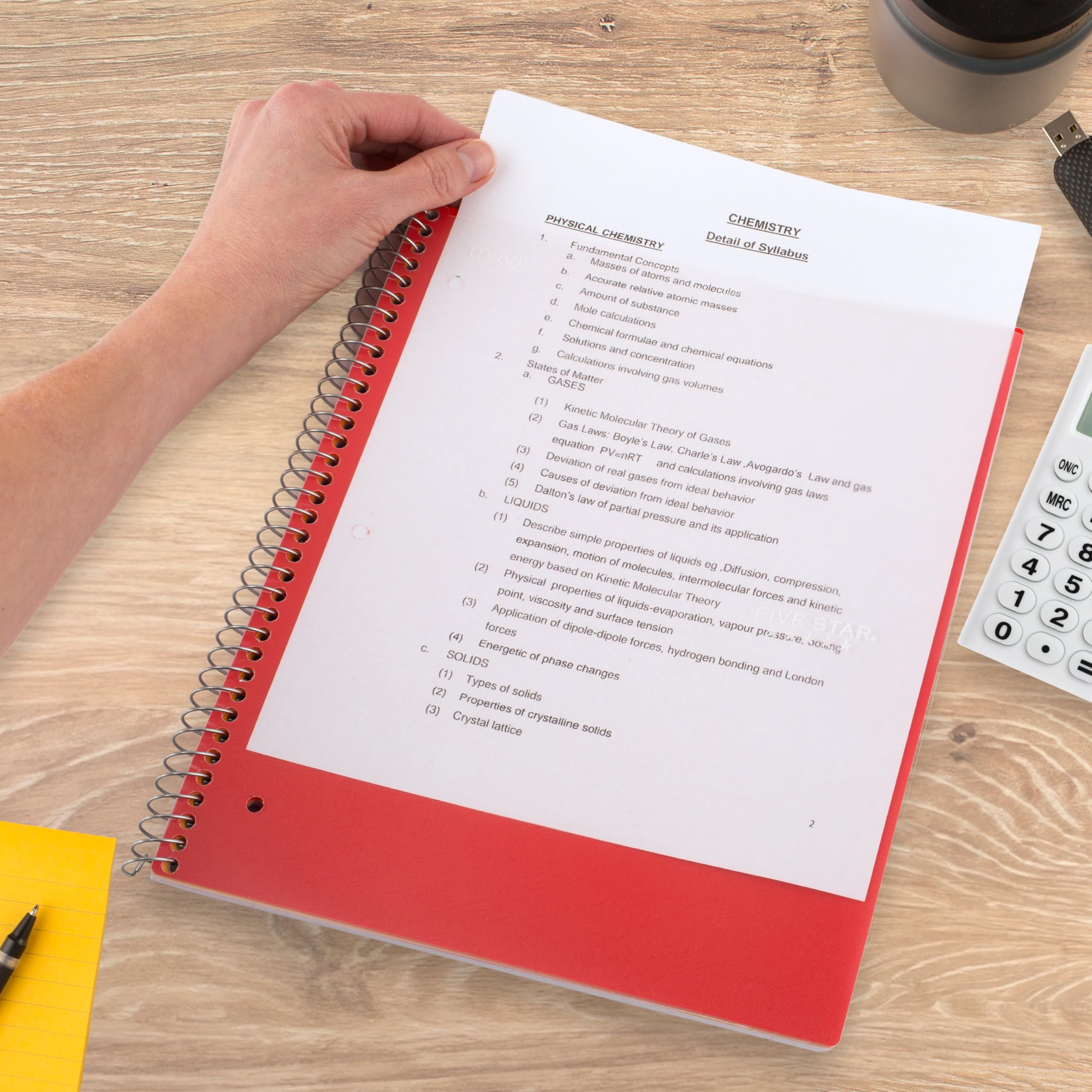 Five Star inner pocket holding loose sheets and notes for better organization