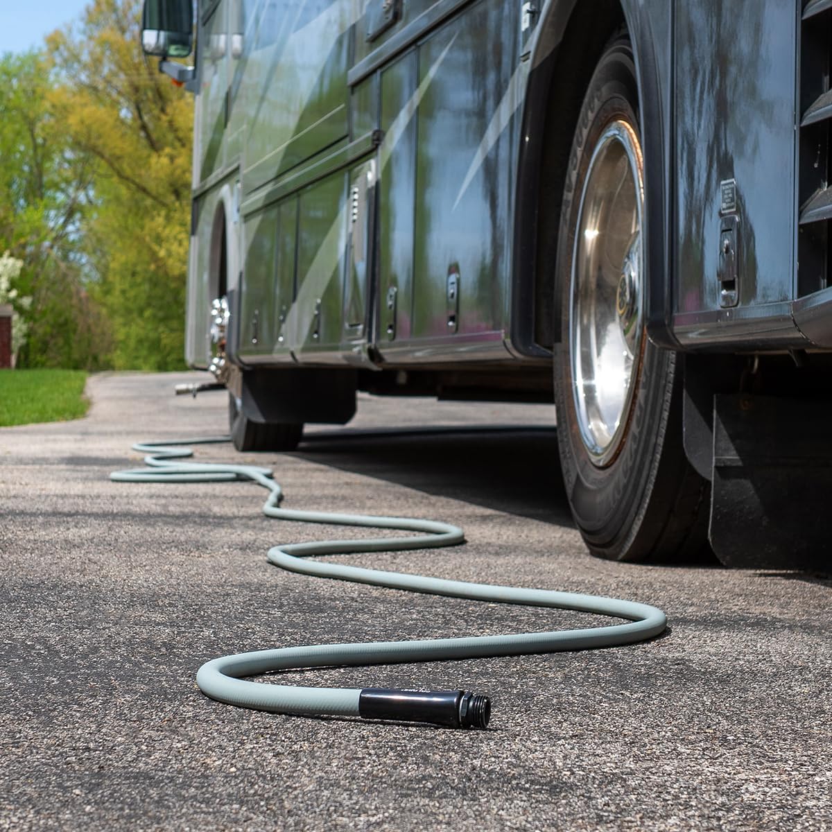 Flexzilla hose flexing in cold weather showing all-weather flexibility benefit