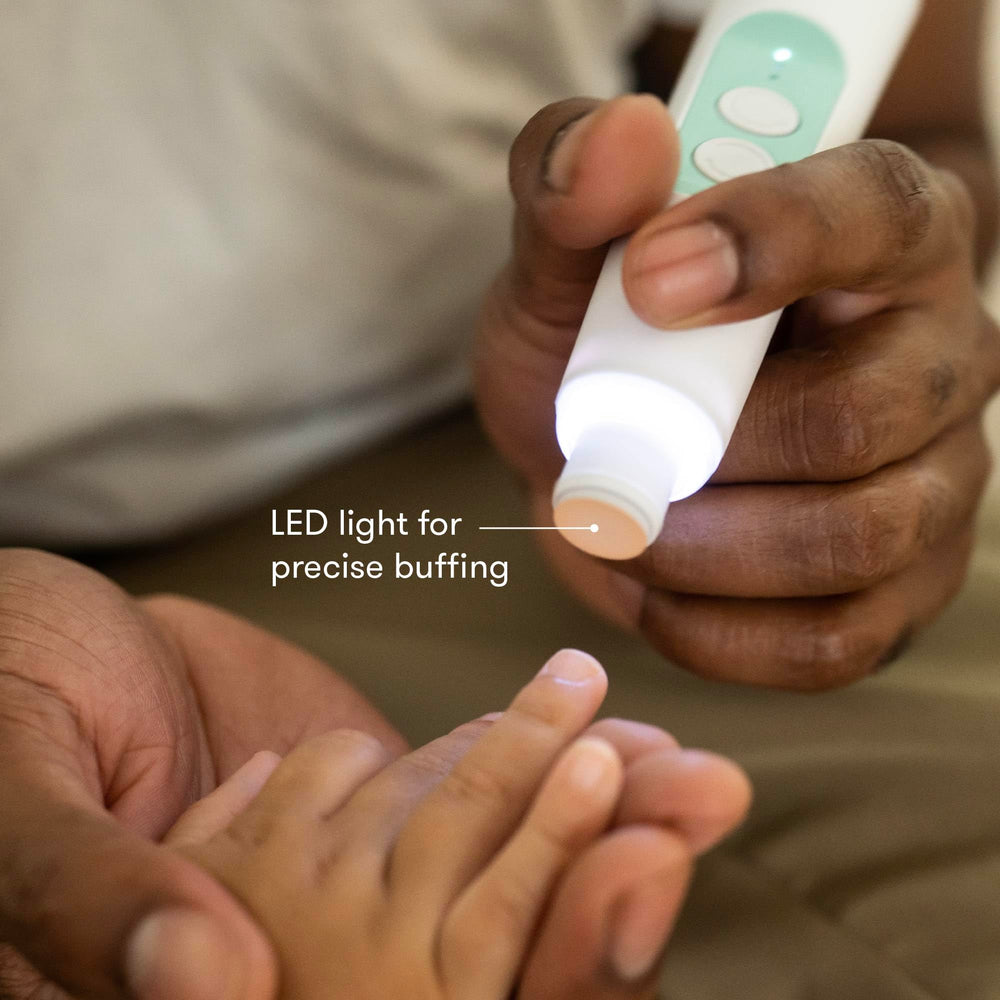 Frida device LED illumination focused on nail for better visibility and precision benefit